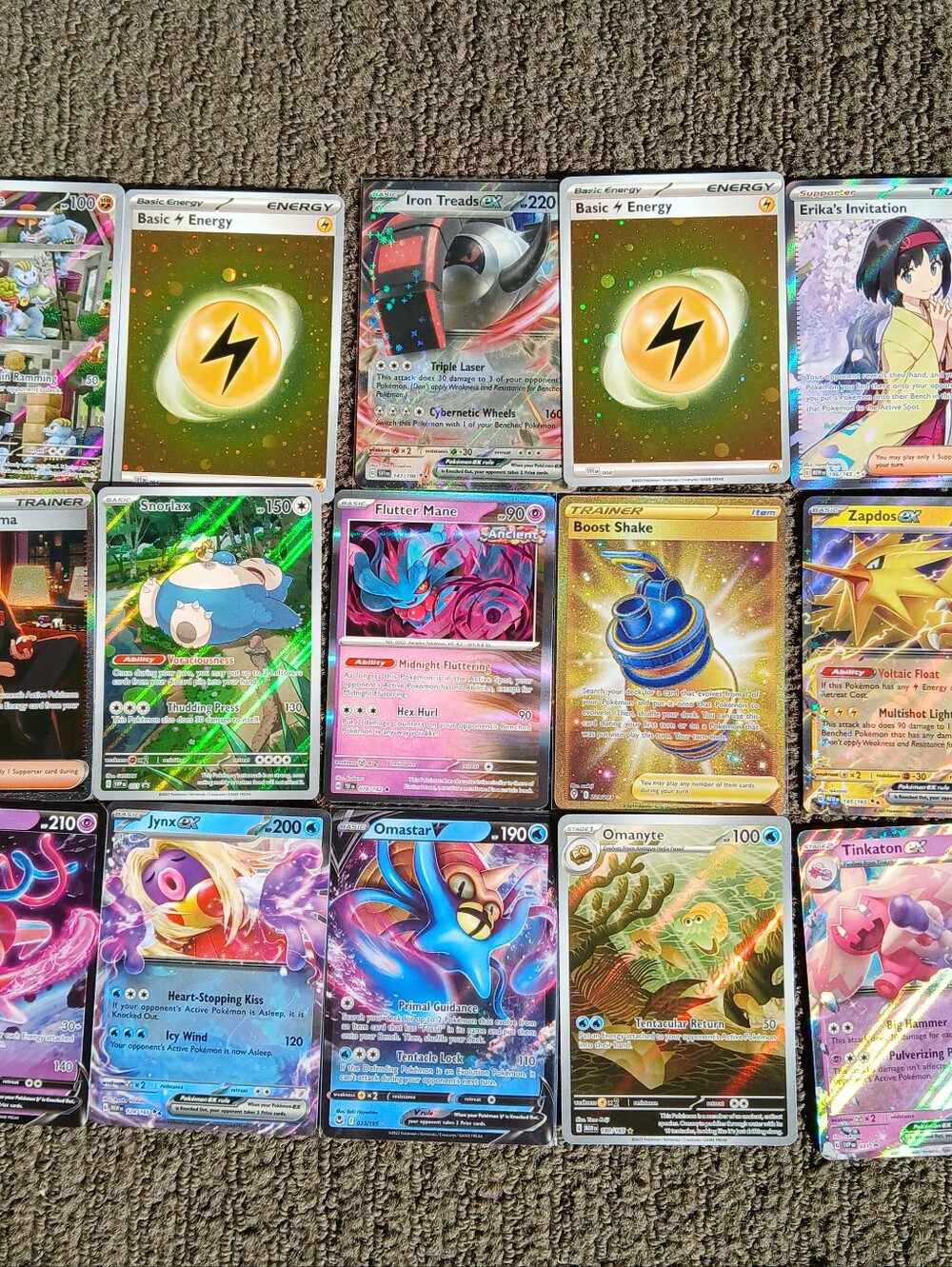 Pokémon cards Lot semi rare collectibles like new